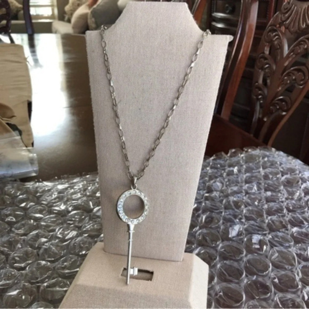Vintage Rhinestone Key Necklace